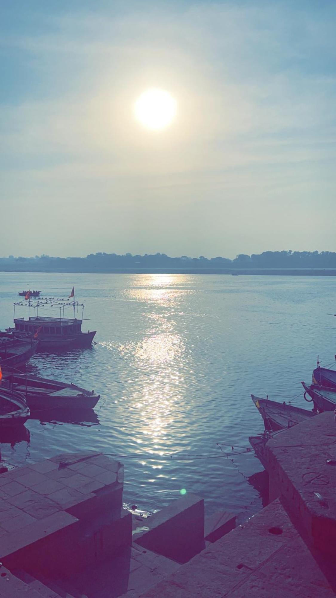 Tandon Lodge On The Ganga Ghat Homestay Варанаси Екстериор снимка